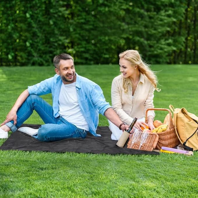 Pocket Picnic Blanket for 1-2 Persons, 43.3x55.12″ Sand Free Beach Blanket, SandProof Waterproof