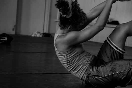 The Benefits of L-Sit Training and Core Strength Development