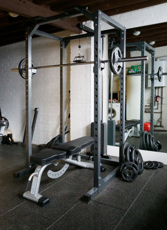Weight Bench Buying Guide: Incline Range and Folding Storage