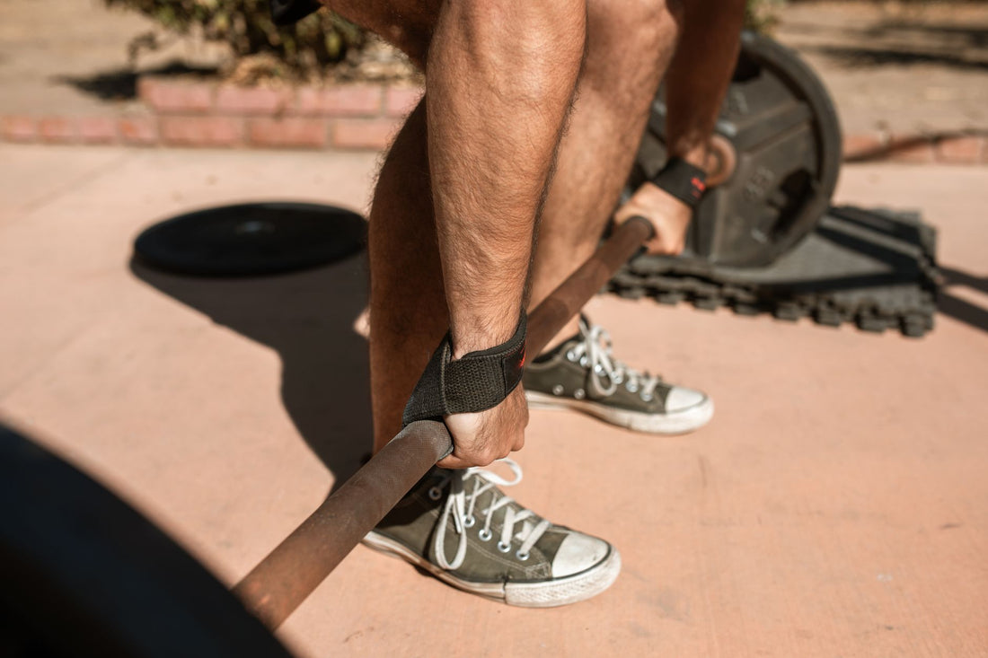 Lifting Strap Spotlight: Grip Assistance for Deadlifts and Rows