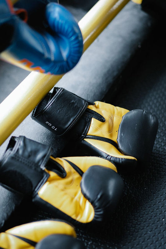 Boxing Gloves Buying Guide: Sparring vs Bag Work Weight