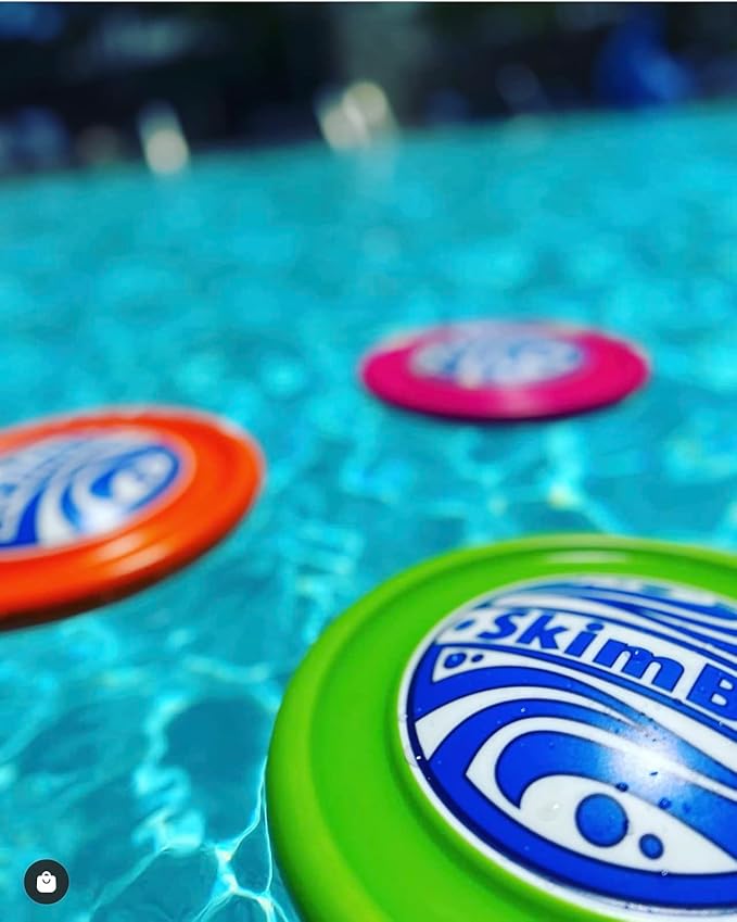 Disc - Water Disc Toy for Spring & Summer Fun - Skips, Slides, Jumps - Pools, Beaches & Backyards