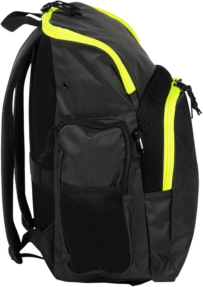Arena Spiky III Backpack 35 Unisex Travel Gym Rucksack for Men and Women, Training Gear Equipment