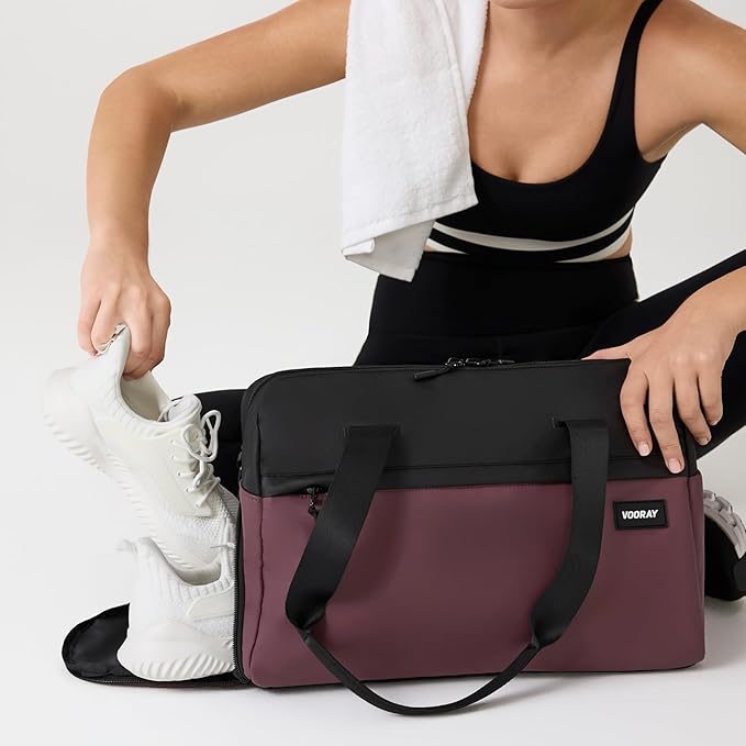 Vooray 25L Trainer Duffel Bag Rose ??Lightweight Travel Duffel for Women and Men with Shoe Pocket