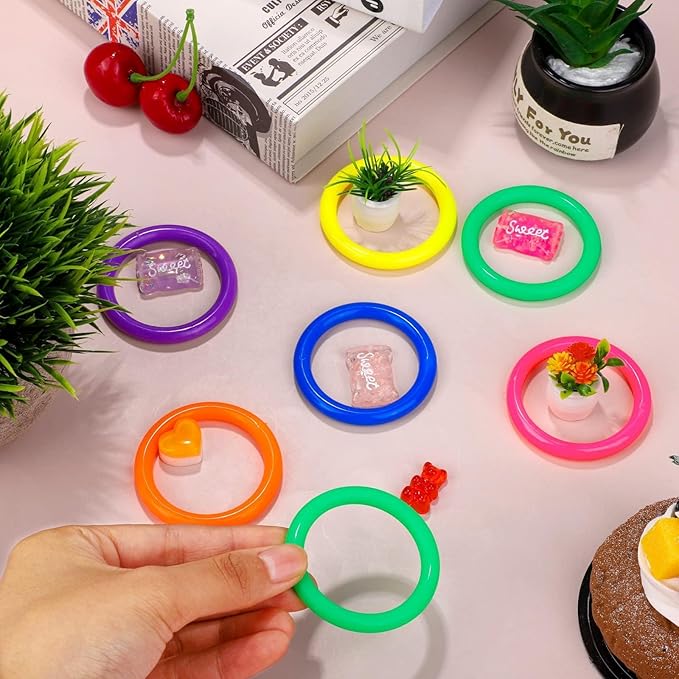 Aodaer 60 Pack Ring Toss Rings Plastic Carnival Rings 2.1 Inch for Carnival Party Favors Bottles