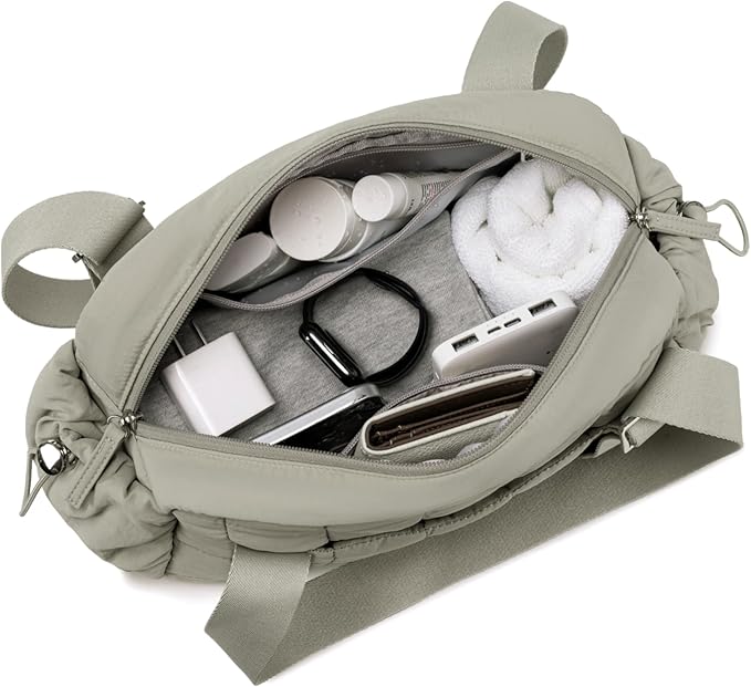 CAMTOP Mini Gym Bag for Women, Small Gym Tote Bag Puffy Quilted Sports Duffel Bag with Wet