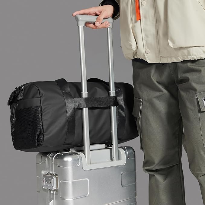 Small Gym Bag Duffel Bag for Men Women with Shoe Compartment Ideal for Sports,Travel,and Overnight