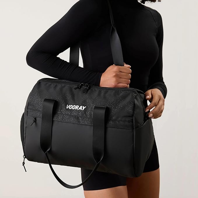 Vooray 25L Trainer Duffel Bag ??Lightweight Travel Duffel for Women and Men with Shoe Pocket