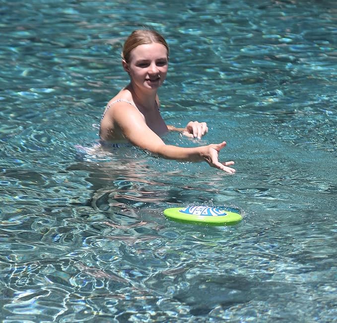 Disc - Water Disc Toy for Spring & Summer Fun - Skips, Slides, Jumps - Pools, Beaches & Backyards