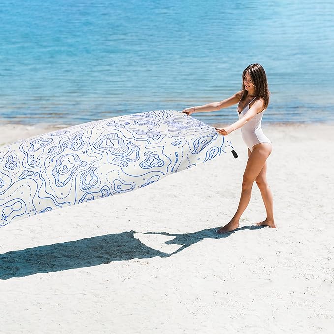 Beach Blanket Sandproof, 78''×86'' Large Waterproof Sand Free Beach Mat for 4 Adults, Big Compact