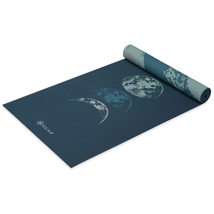Gaiam Reversible Yoga Mat, 6mm Thick Print Mat (Lunar Wave)