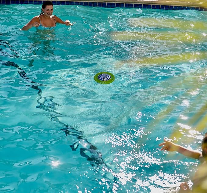 Disc - Water Disc Toy for Spring & Summer Fun - Skips, Slides, Jumps - Pools, Beaches & Backyards