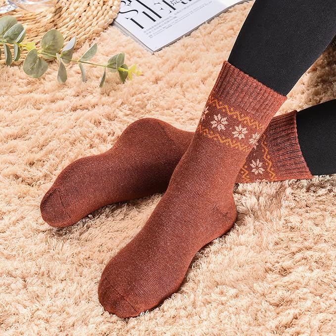 NinetoFiveLife Pack of 4 Womens Merino Wool Socks Winter Hiking Socks Knit Outdoor Recreation Socks